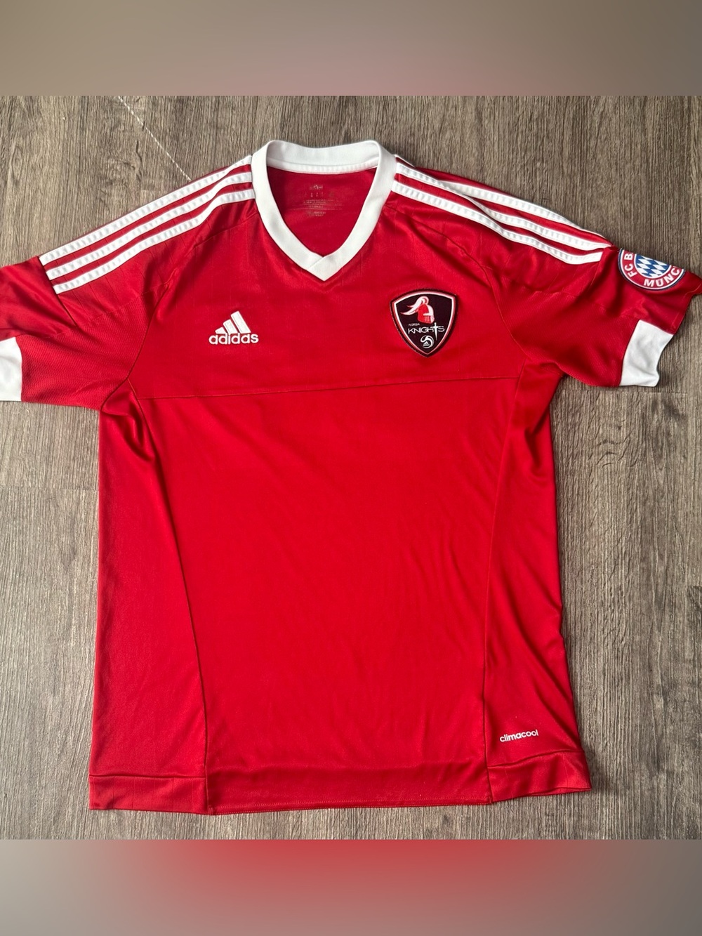 Adidas FC Bayern München Jersey Red Men’s Medium Climacool